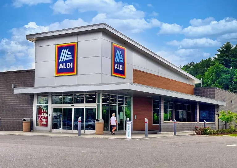 Aldi storefront